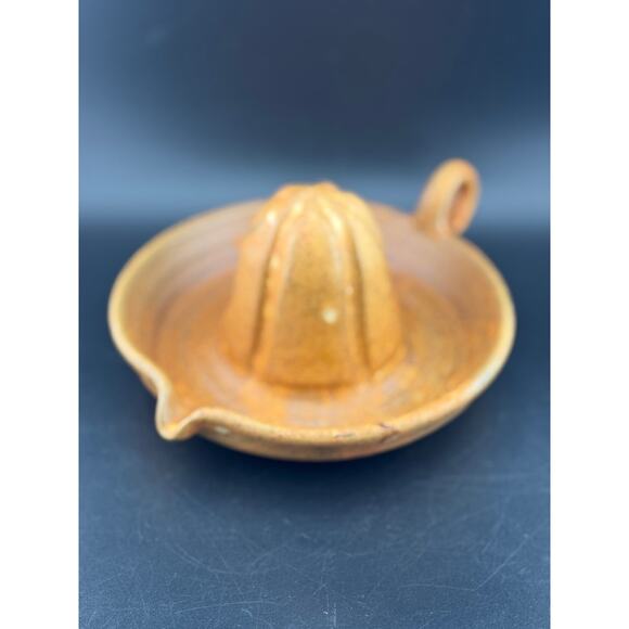 Studio Pottery Hand Citrus Juicer - Picture 3 of 7